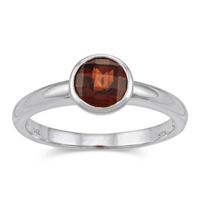 14K_White_Gold_Round_Checkerboard_Garnet_Bezel_Set_Ring