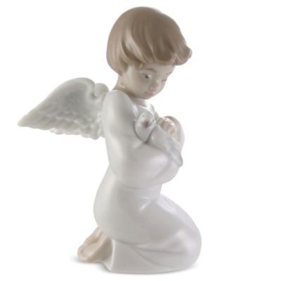 Llardo_Loving_Protection_Figurine