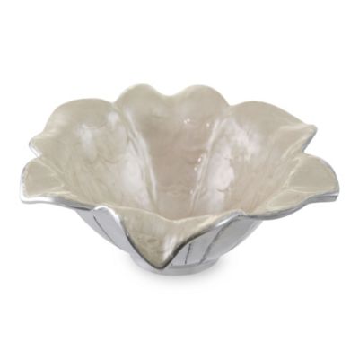 Julia_Knight_Snow_Lily_Bowl,_8"