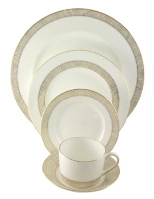 Vera_Wang_Gilded_Weave_Dinnerware