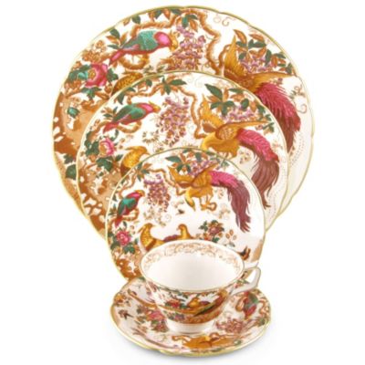 Royal_Crown_Derby_Old_Avesbury_Dinnerware