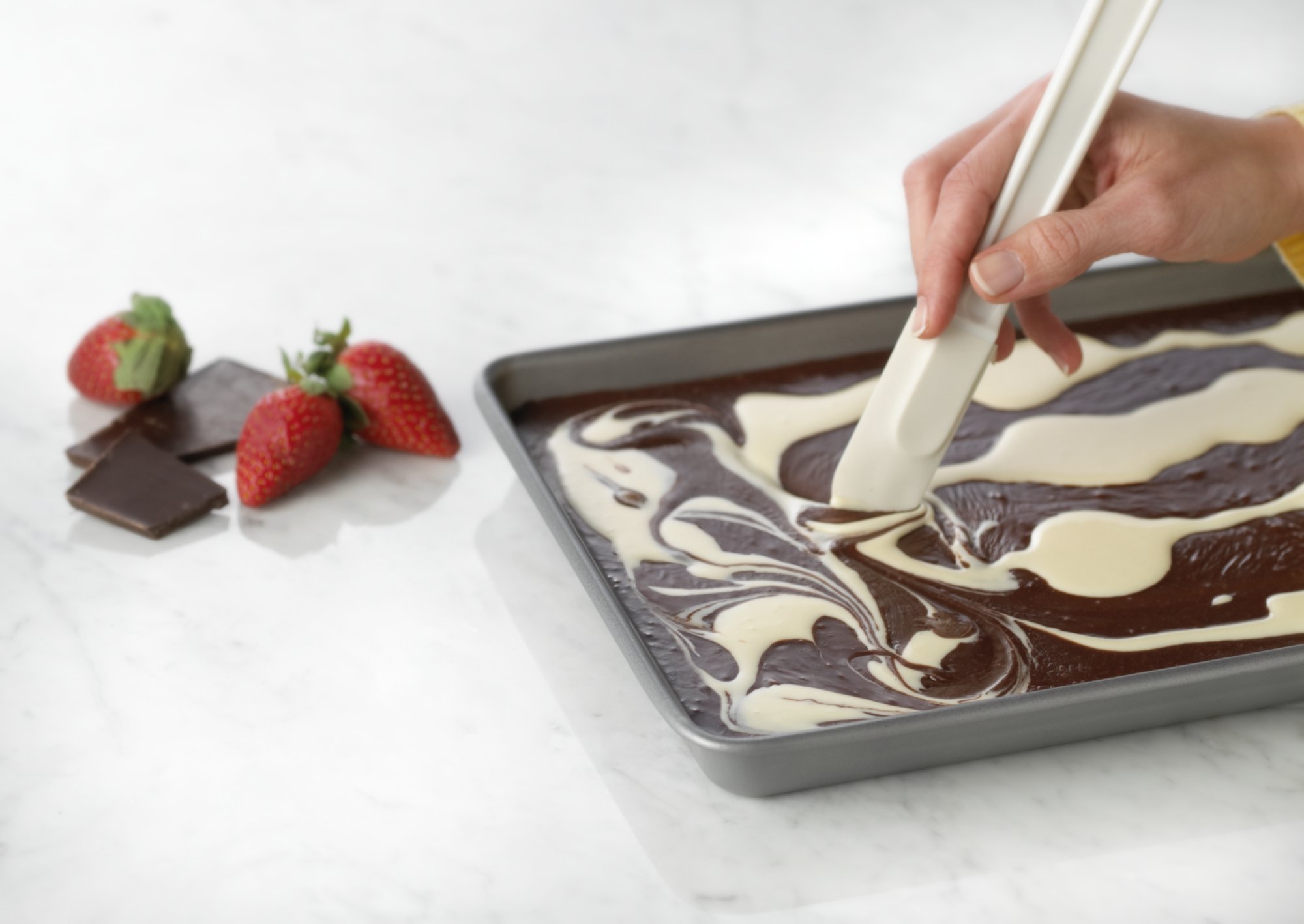 Calphalon Classic Nonstick Bakeware 9x13-in. Brownie Pan
