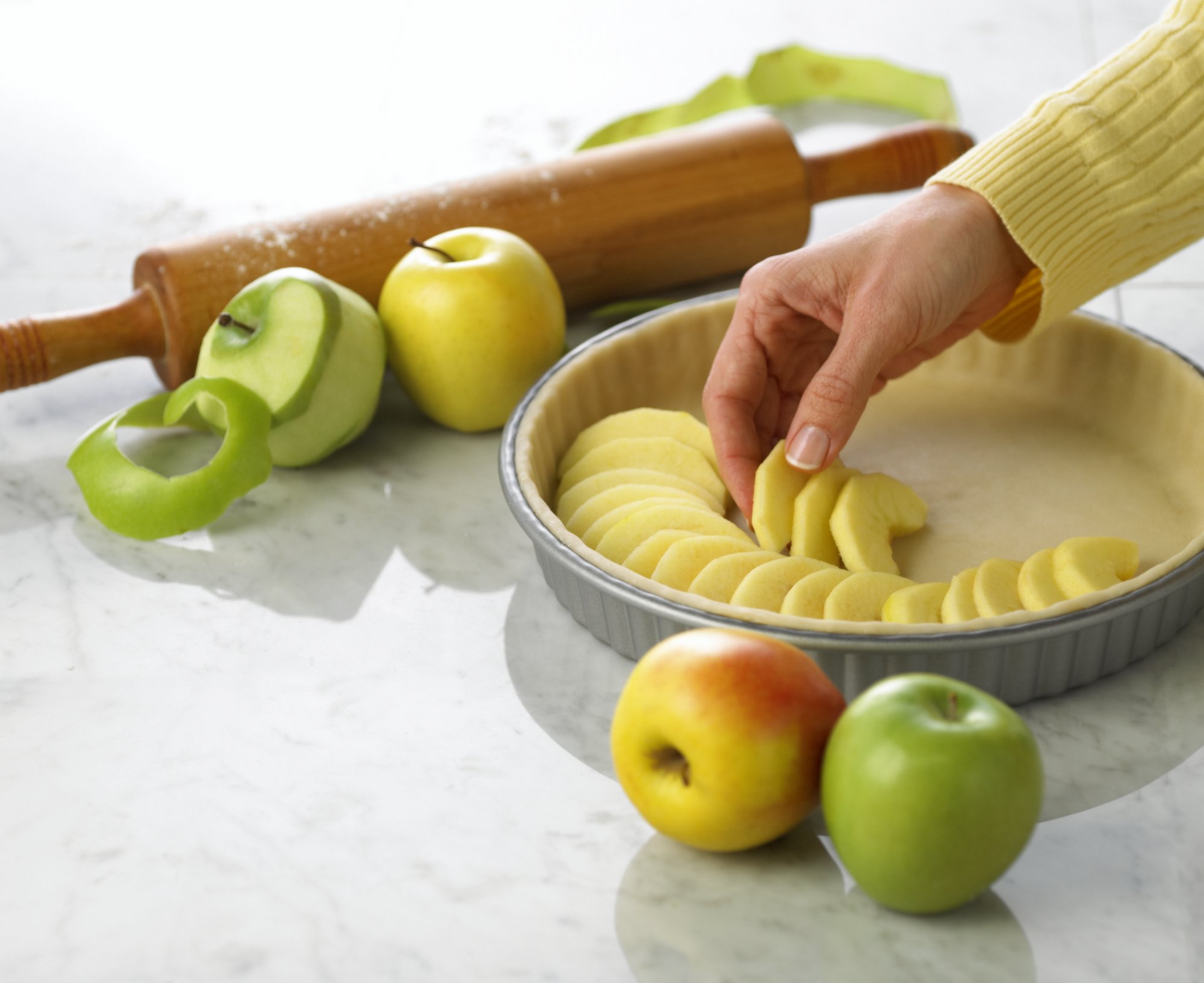 Calphalon Classic Nonstick Bakeware 10-in. Tart Pan