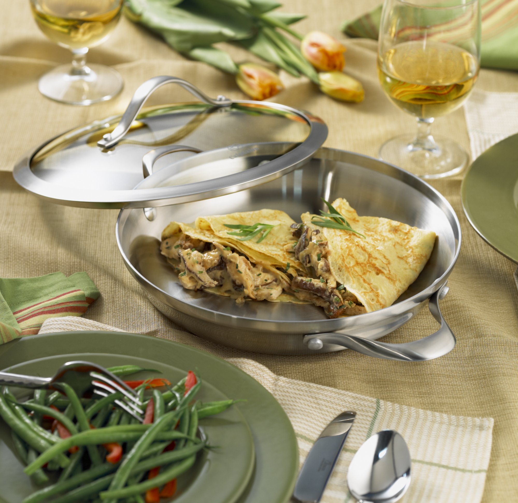 Calphalon Contemporary Stainless 10-in. Everyday Pan
