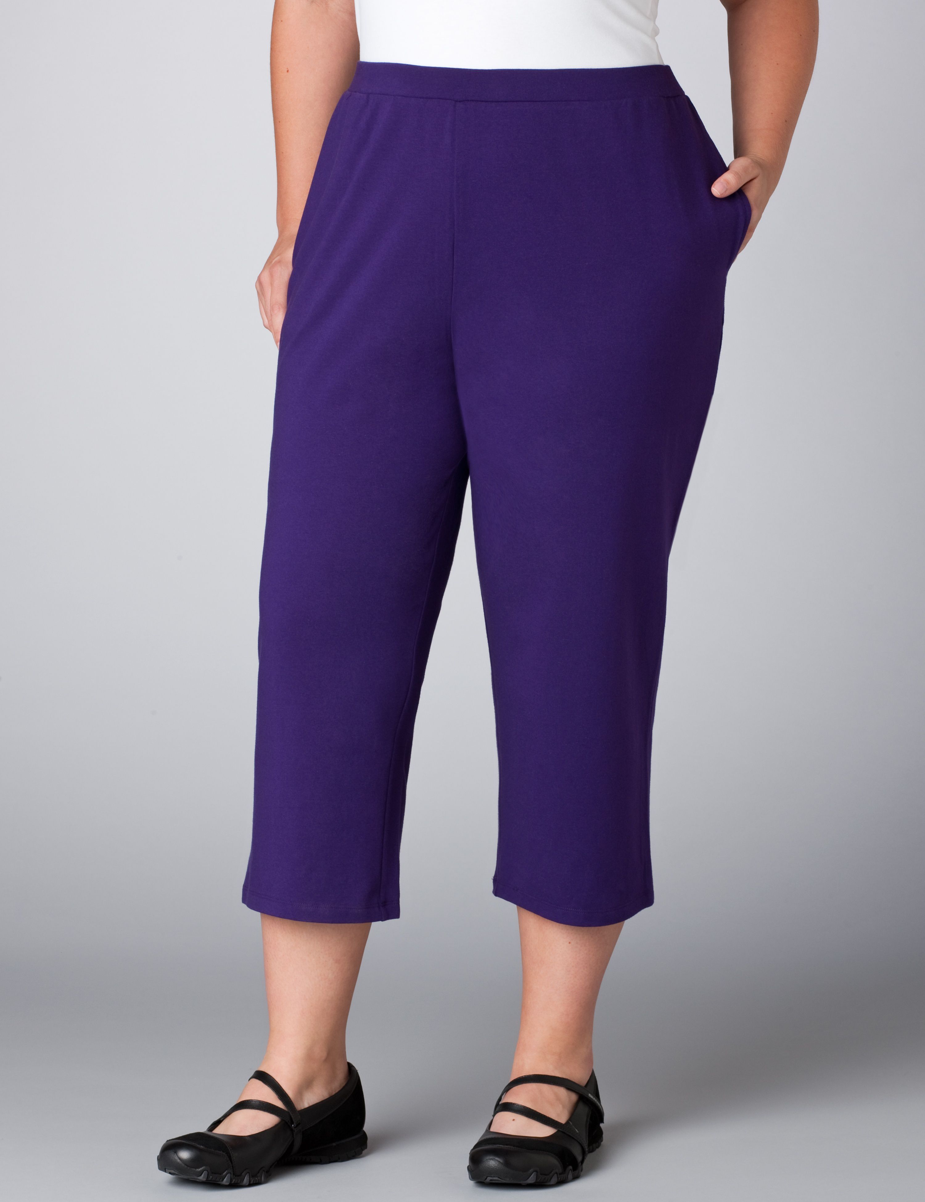Cropped Knit Pants