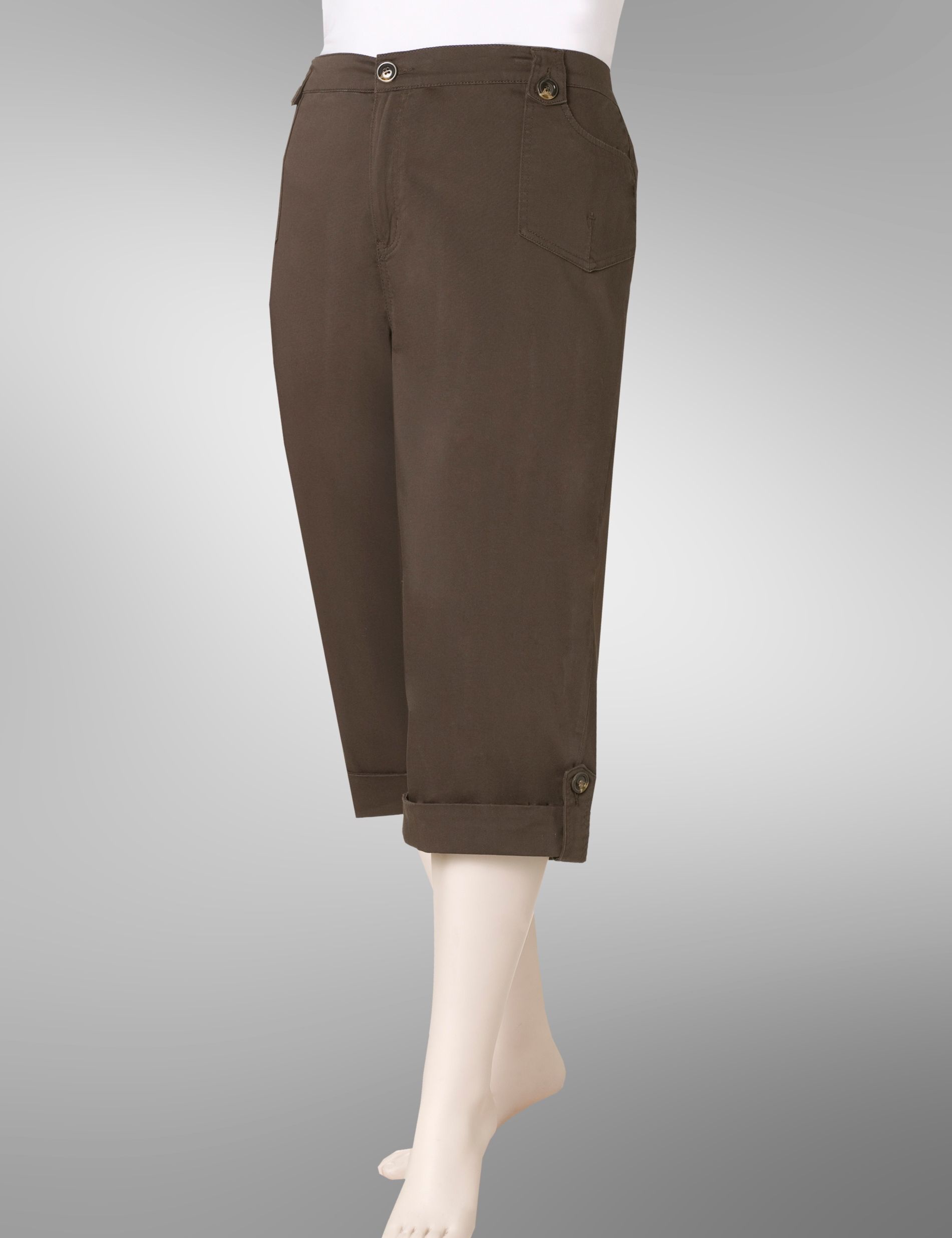 Chop Pocket Cuffed Capris