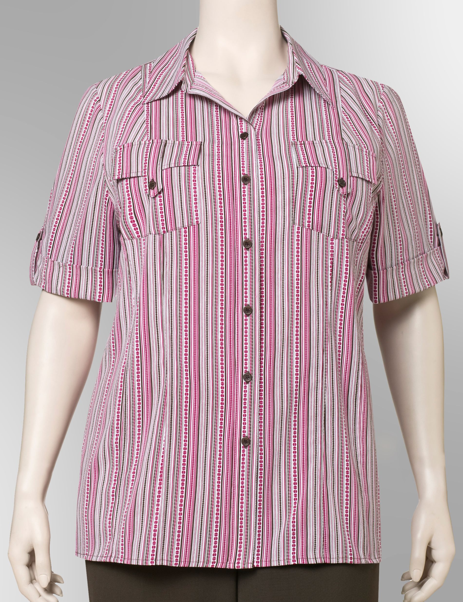 Button tab print shirt