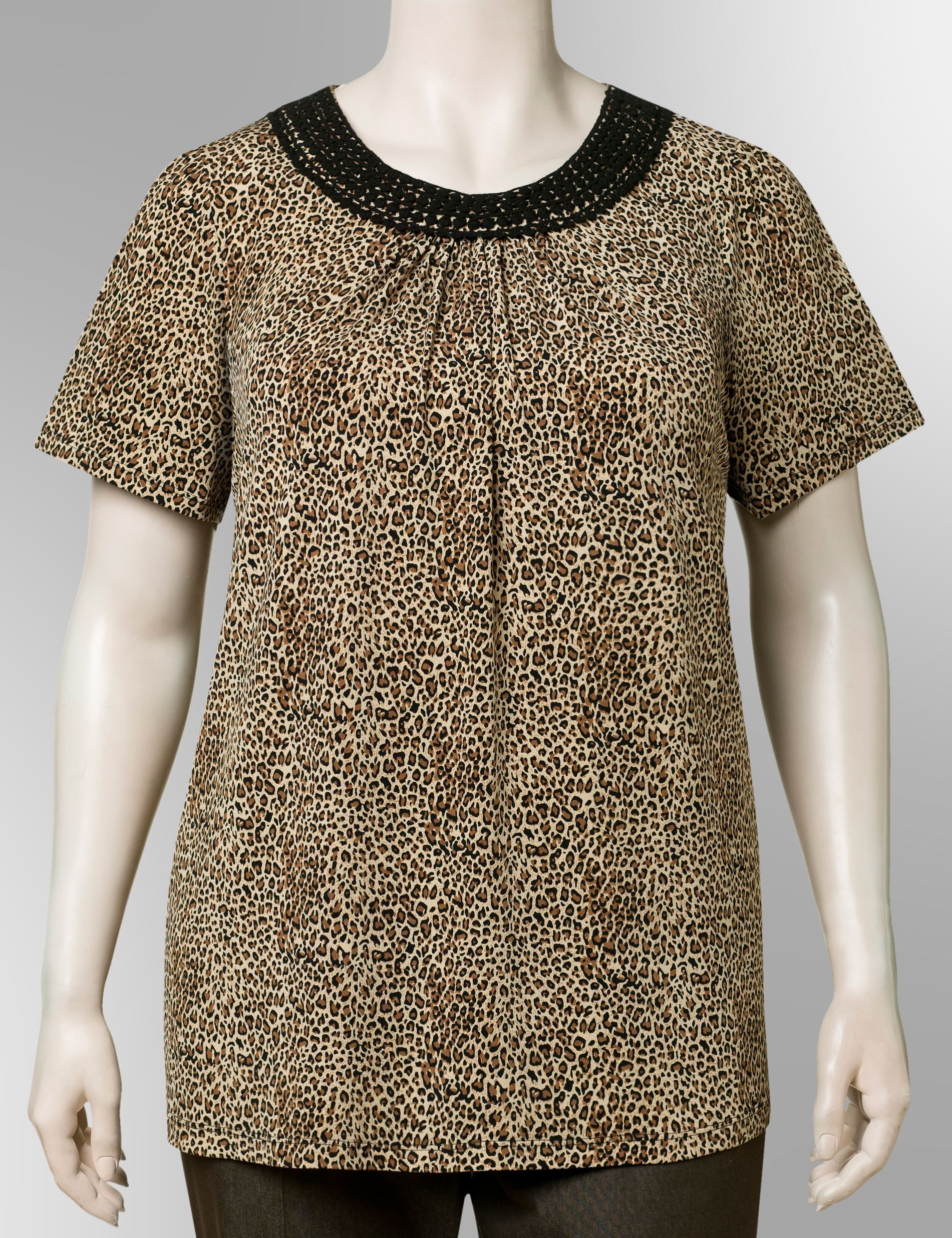 Cheetah print tee