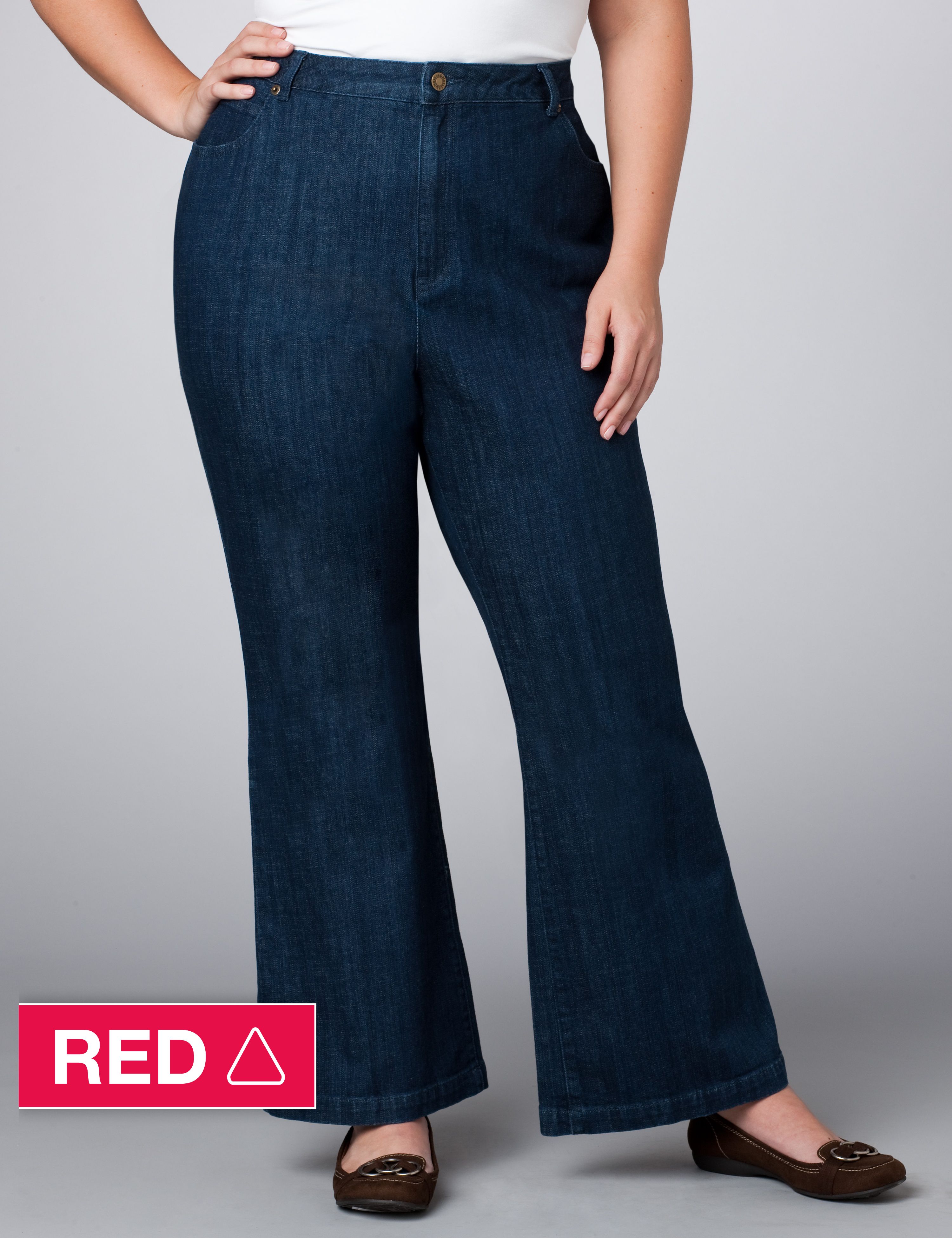 Right Fit&trade; Bootcut Jeans (Moderately Curvy)