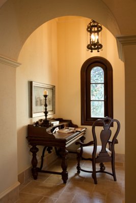 Bolero Dark Tone Desk