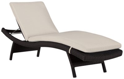 Grate White Cushioned Chaise