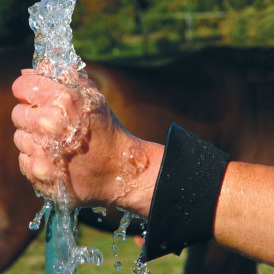Cashel Aqua Shield Wrist Wrap