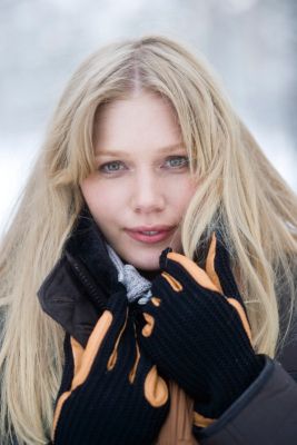 Gersemi Ladies Crochet Winter Glove
