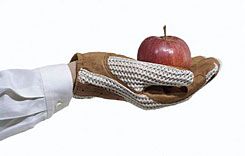 Ovation Ladies Sport Crochet Back Glove