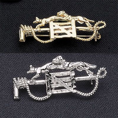 Exselle Fox and Hound Over Gate Stock Pin Best Price
