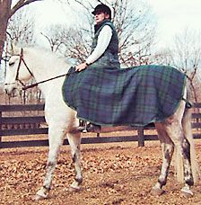 Narrow Gate Equine Tear Away Quarter Sheet