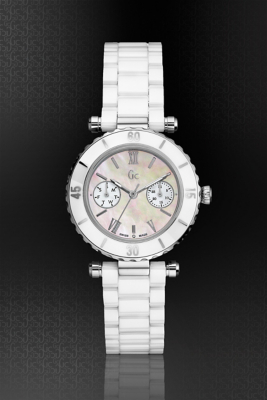 GUESS GC DIVER CHIC White Ceramic Timepiece