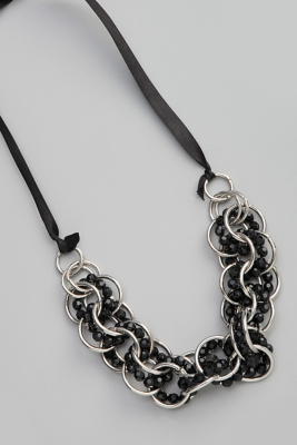 GUESS Jet Bead Link Necklace with Ribbon, SILVER