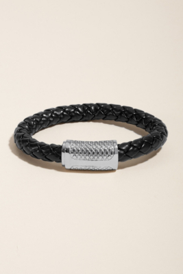21893821-BLK
