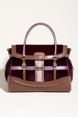 GUESS MADELENA FLAP SATCHEL, RUM RED