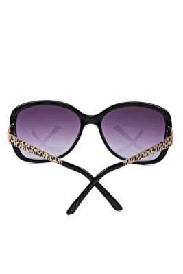 oversized leopard print sunglasses
