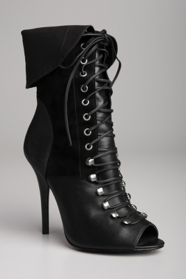 Guess: Women's Shoes: Women's Footwear: Owenson