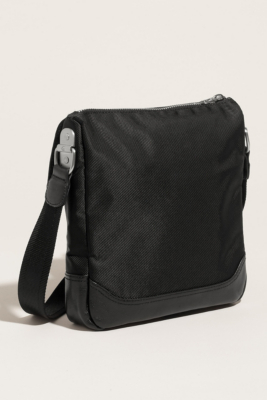 HM1593-BLK-ALT1