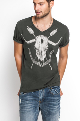 Bull Skull V-Neck Tee
