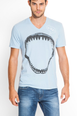 V-Neck Sharky Tee