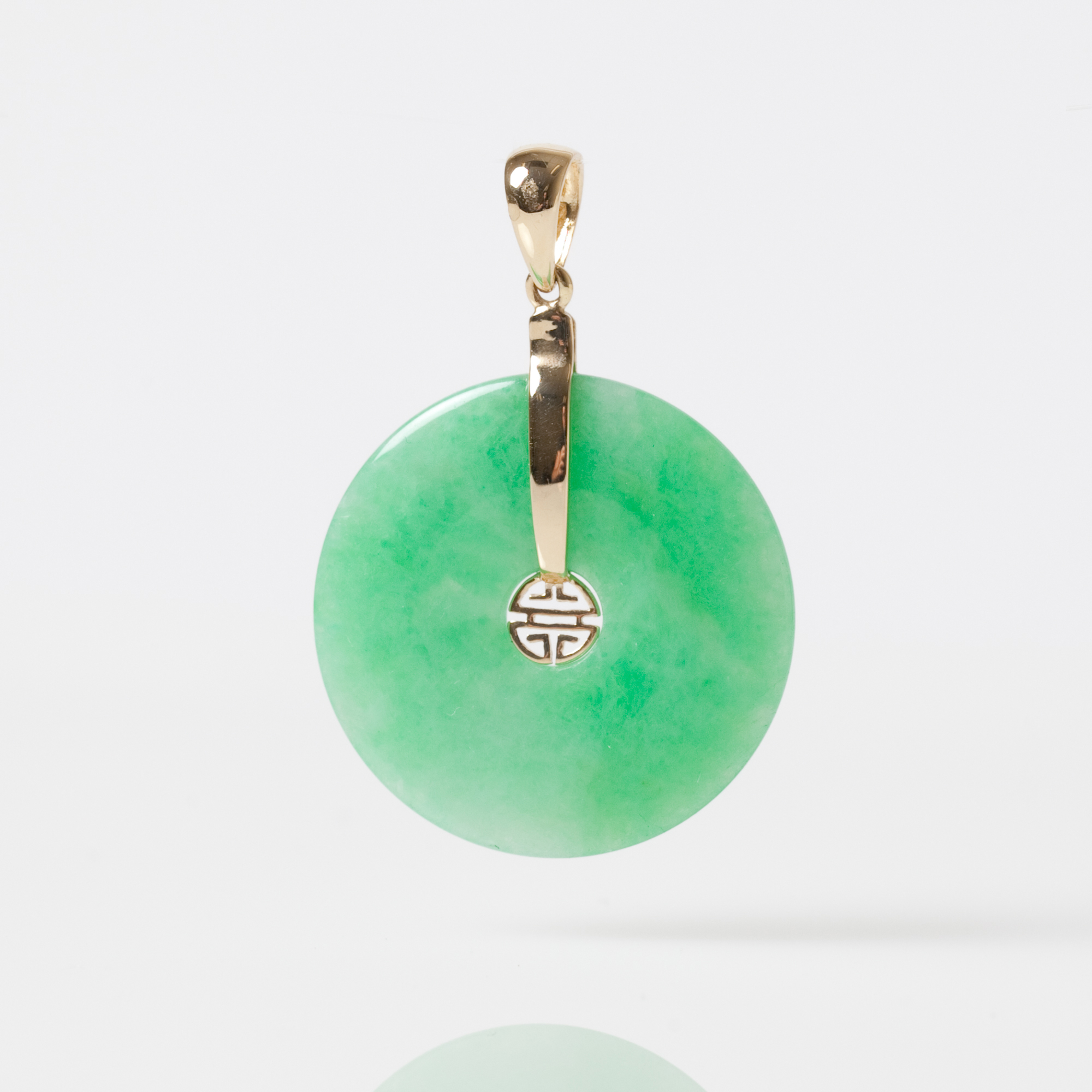 14KYG GREEN JADE PI PENDANT