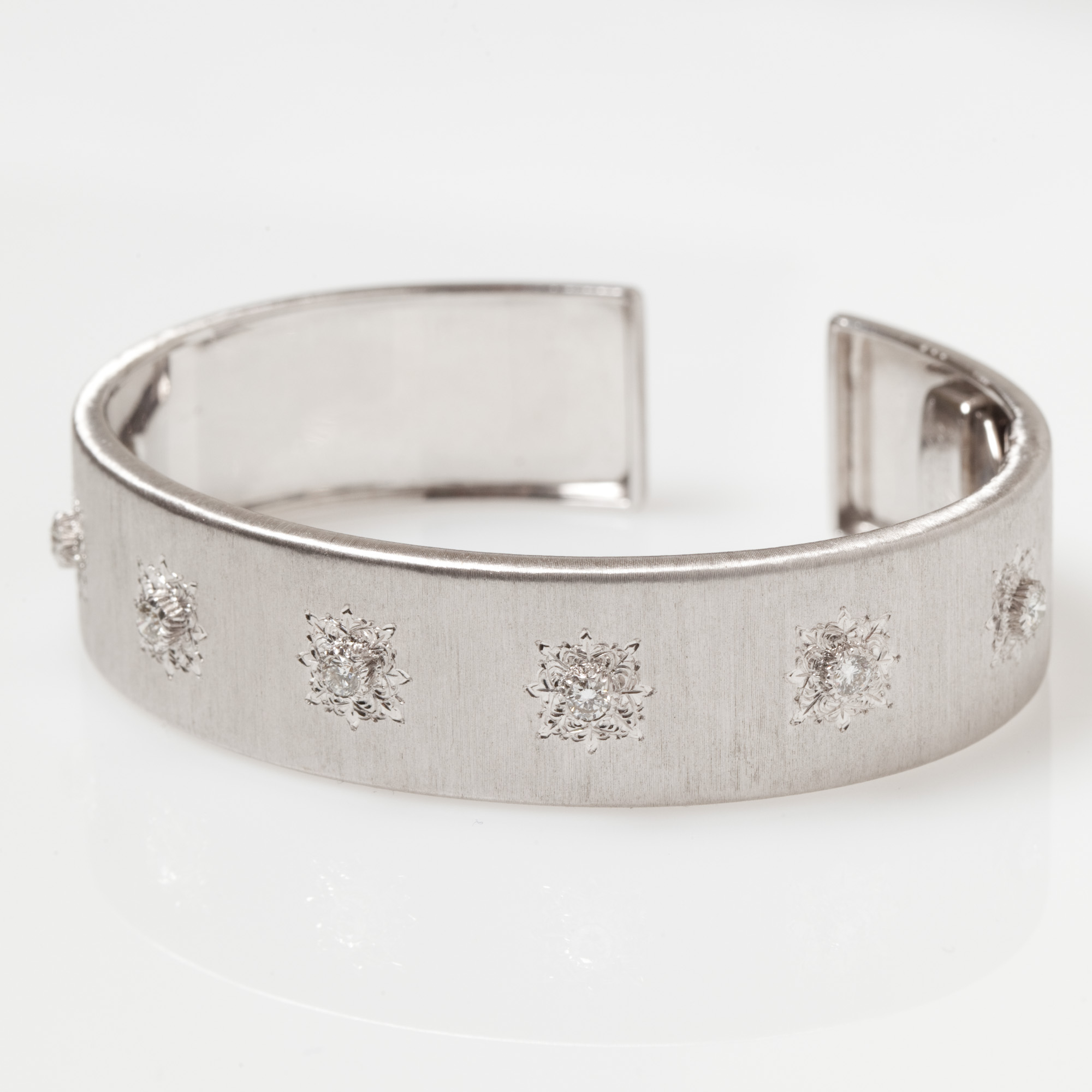 Classica Hinged Cuff Bracelet with Diamonds