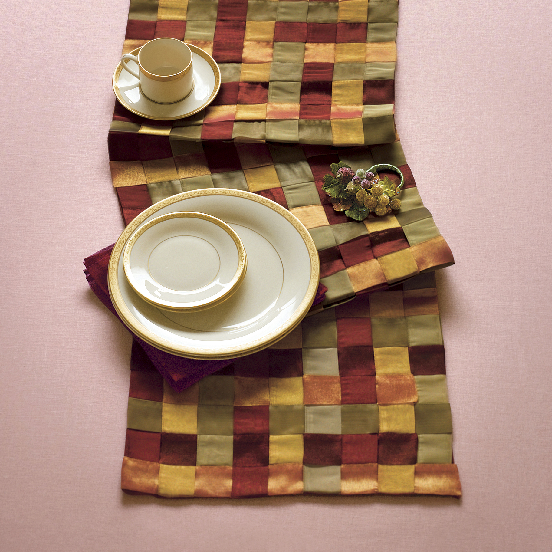 Ribbon Table Runner, 14