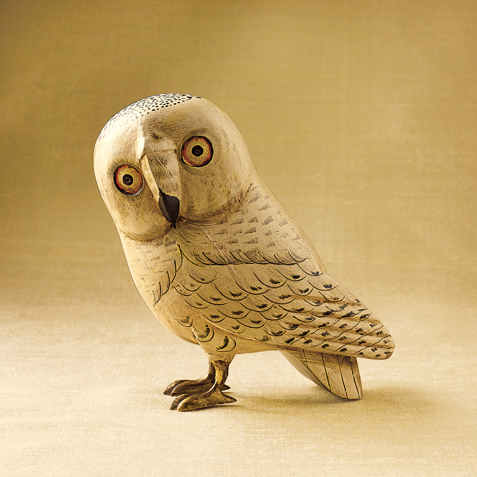 SPECKLED WHITE OWL