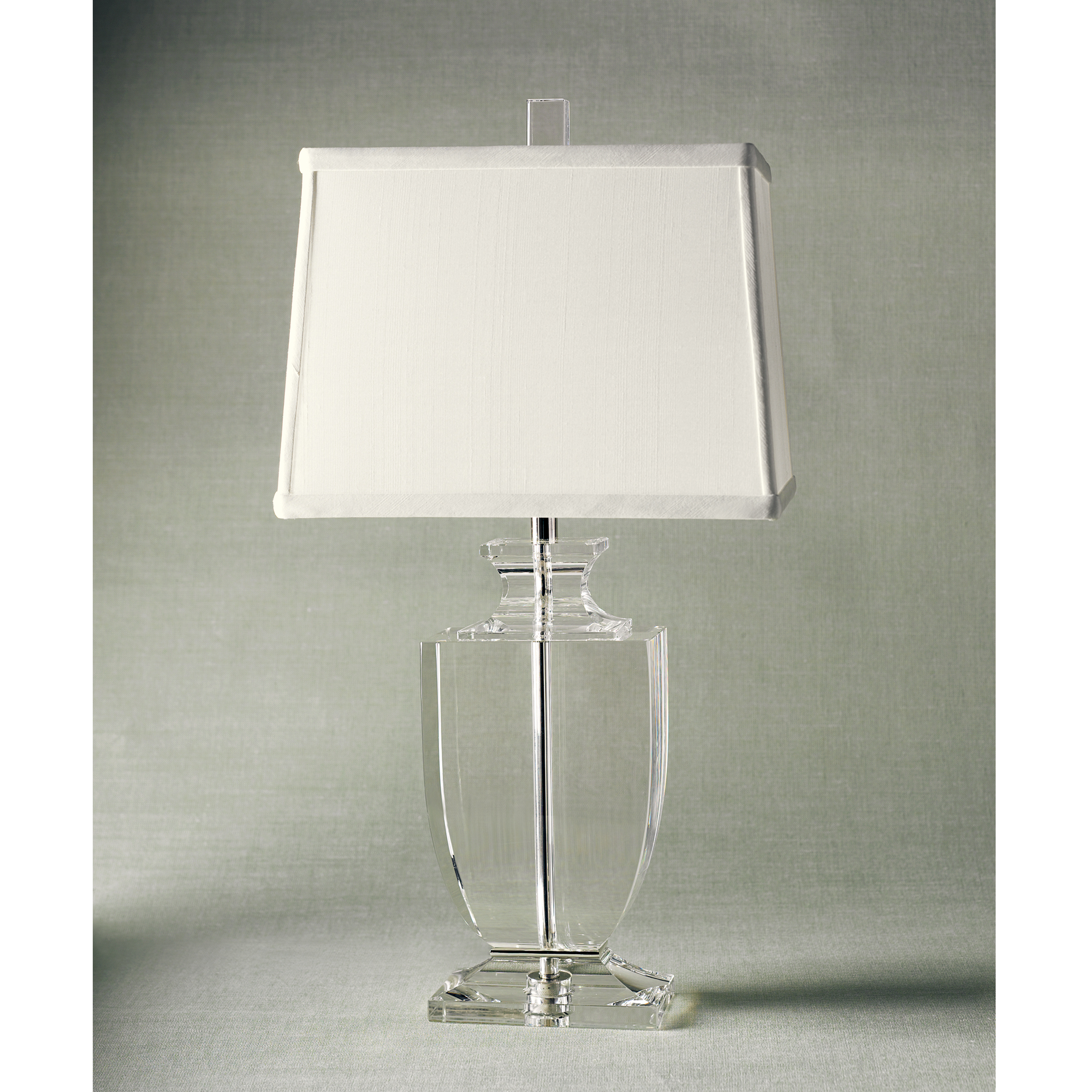 TRIBUTE LAMP