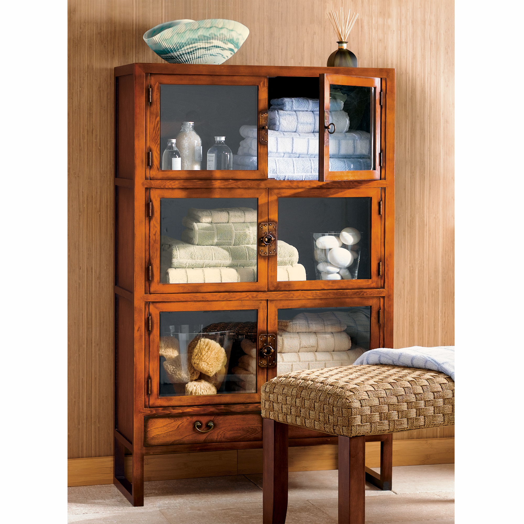 GLASS-FRONTED DISPLAY CABINET