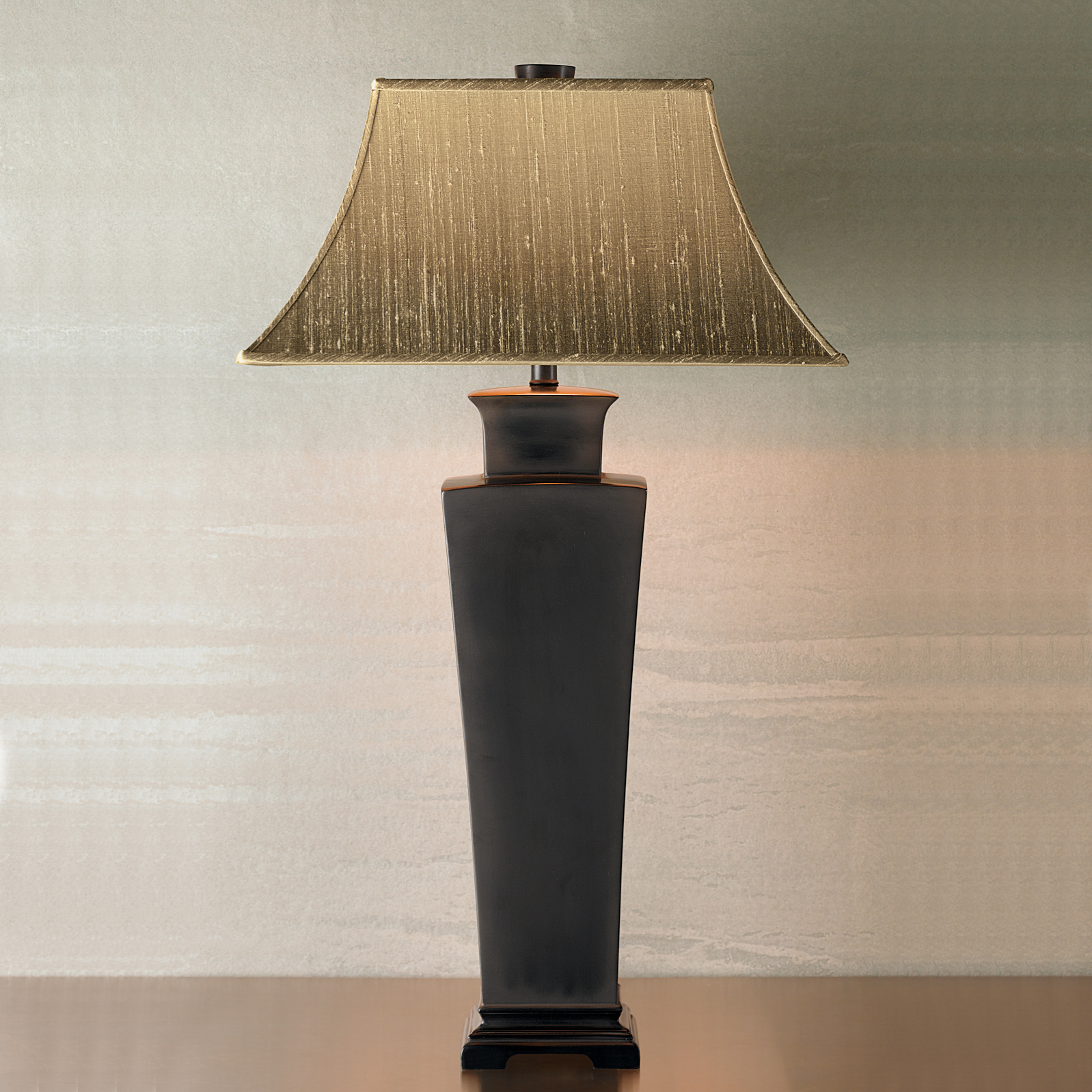 SHANTUNG TABLE LAMP