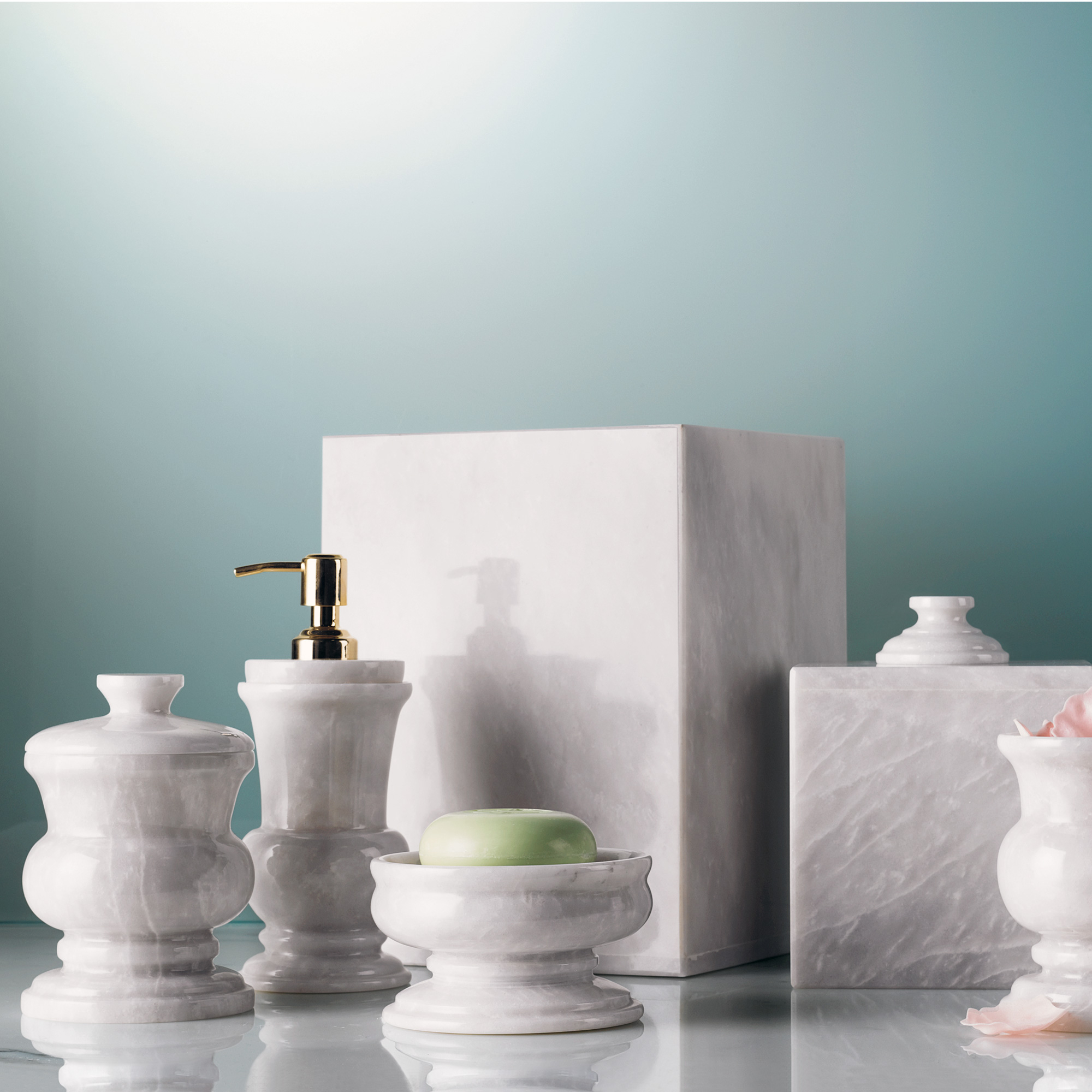 WHITE MARBLE LIDDED JAR