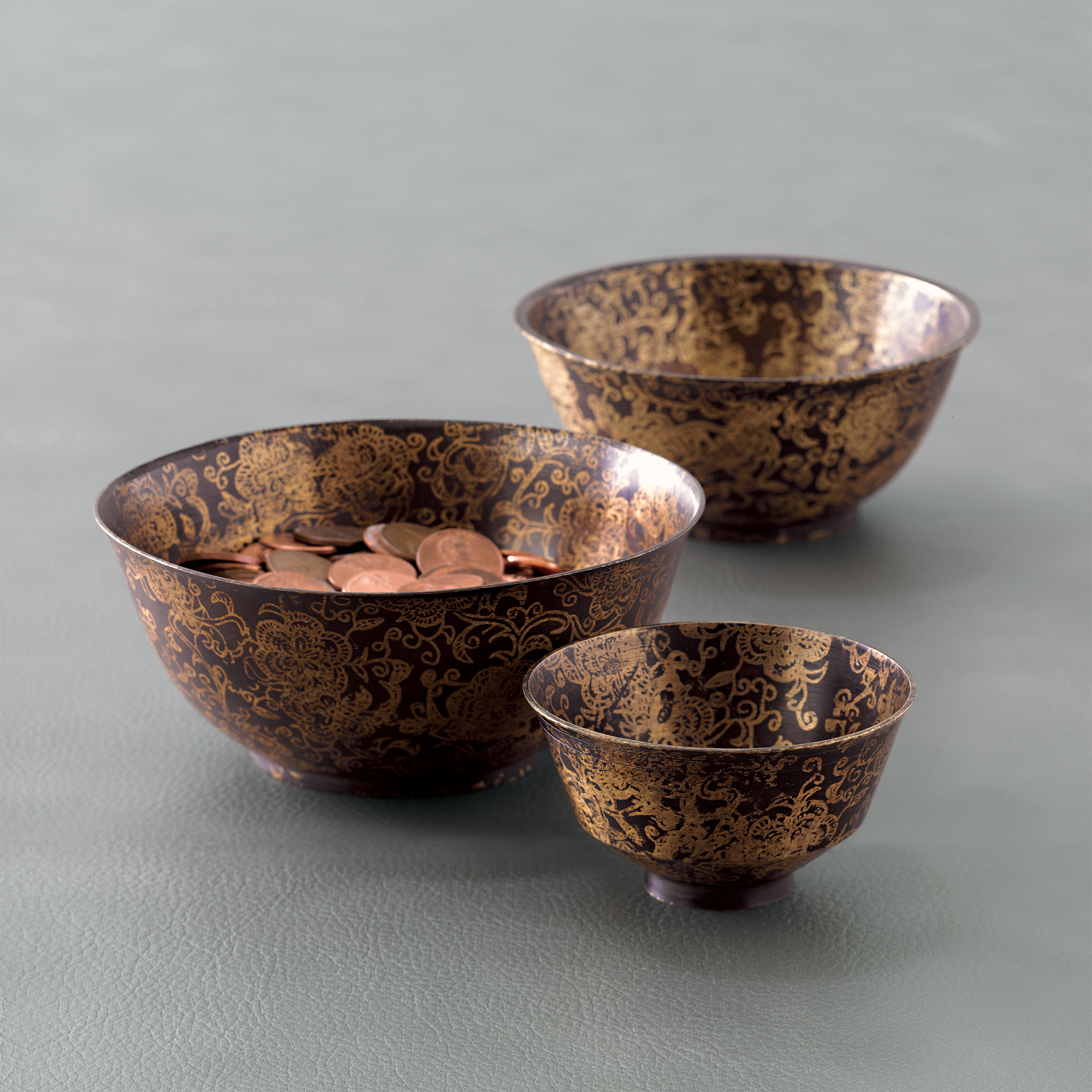 S/3 GOLDEN BOWLS