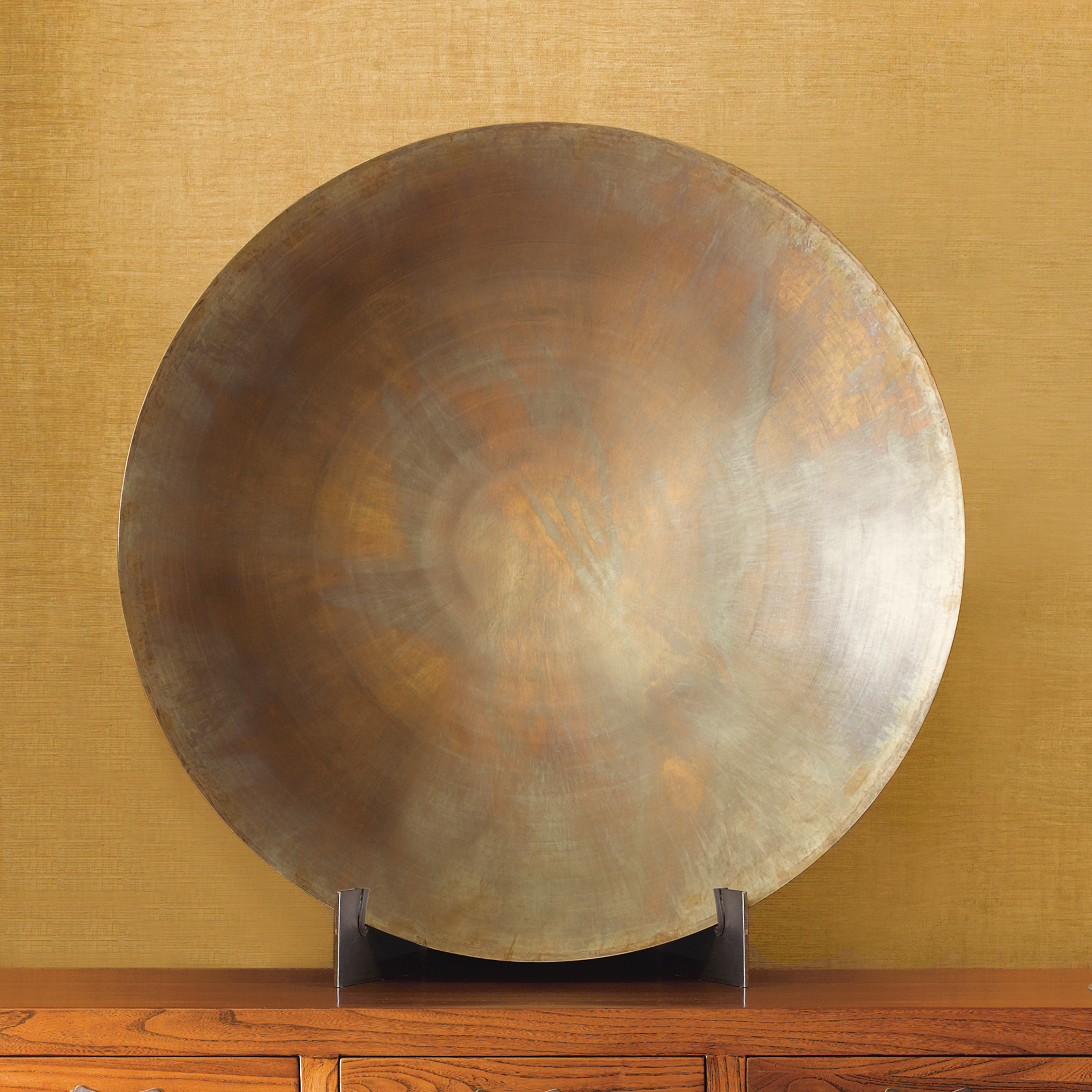 36IN BRASS PLATTER