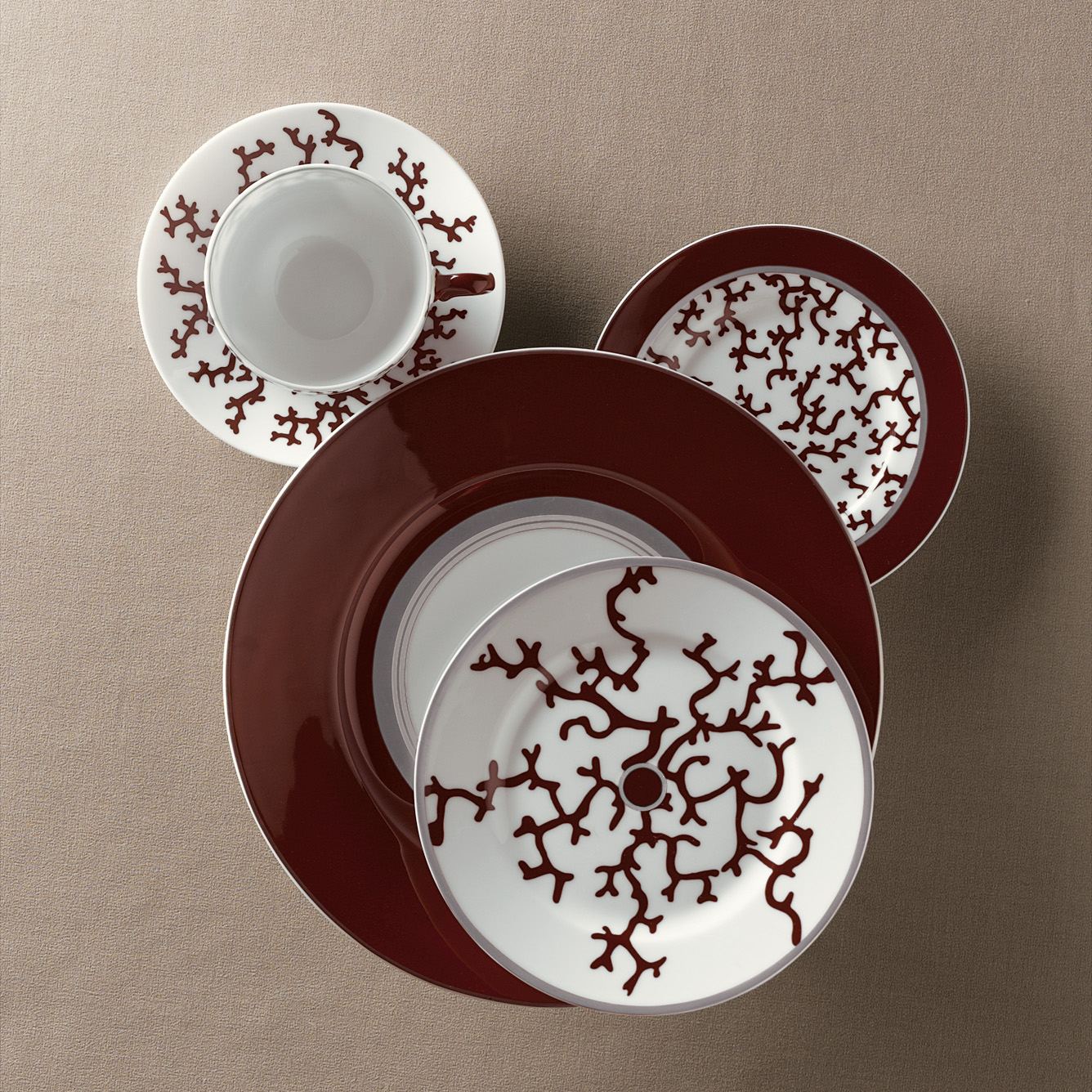 5 PC CRISTOBAL  PLATINUM/CHOC PLACE SETTING