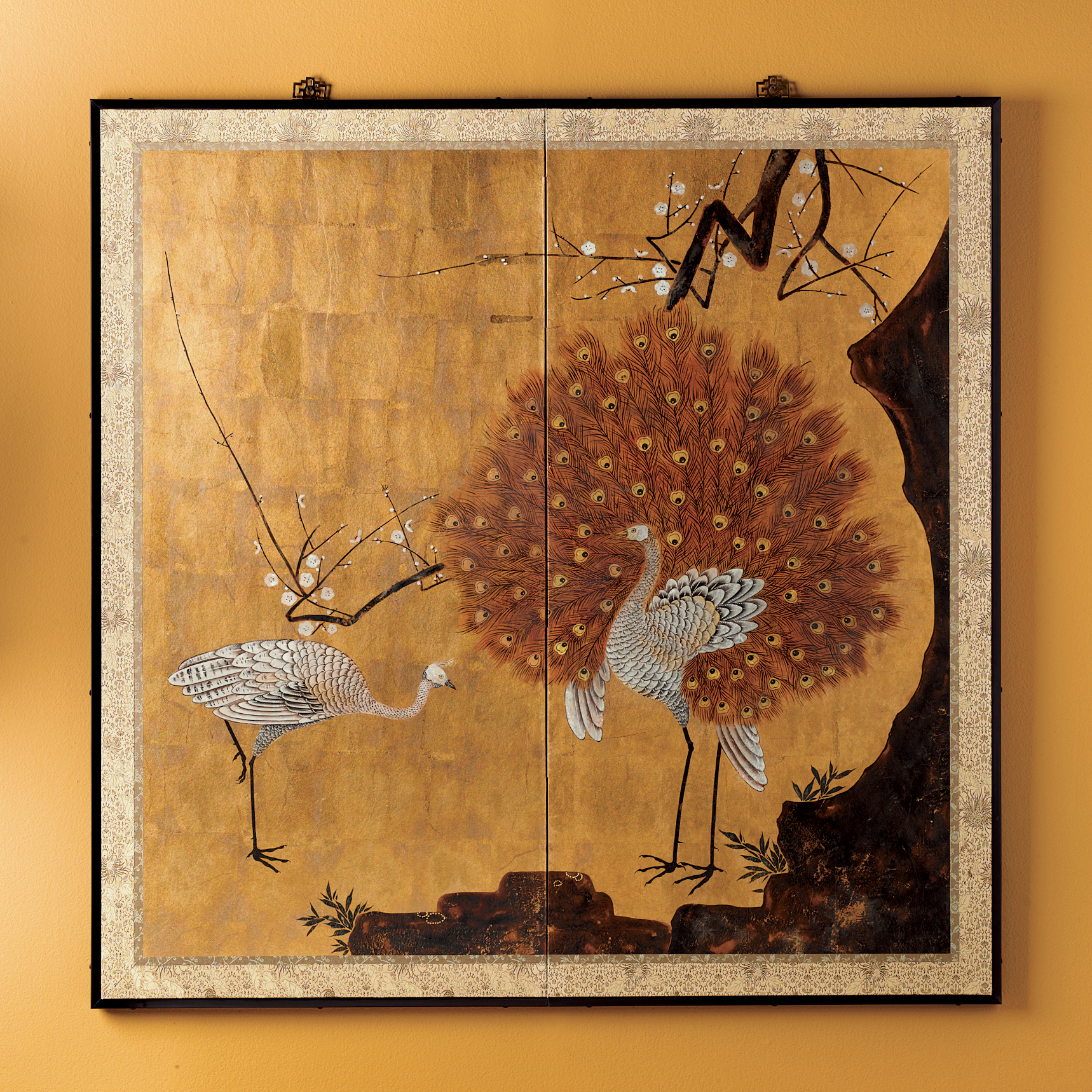 GOLDEN PEACOCKS SCREEN