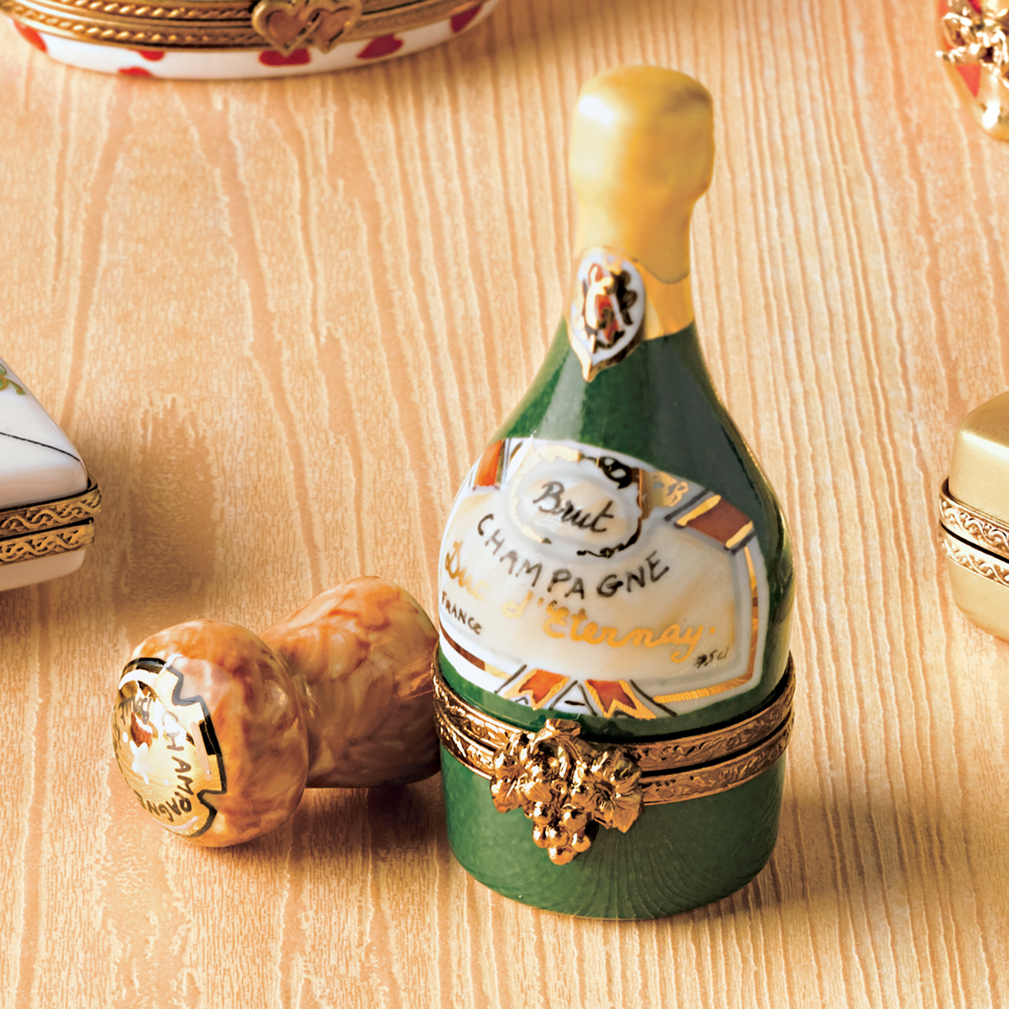CHAMPAGNE BOTTLE