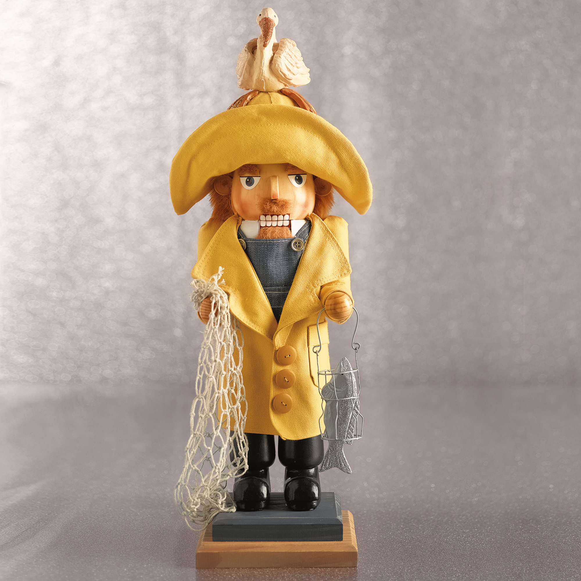 OLD SALTY NUTCRACKER