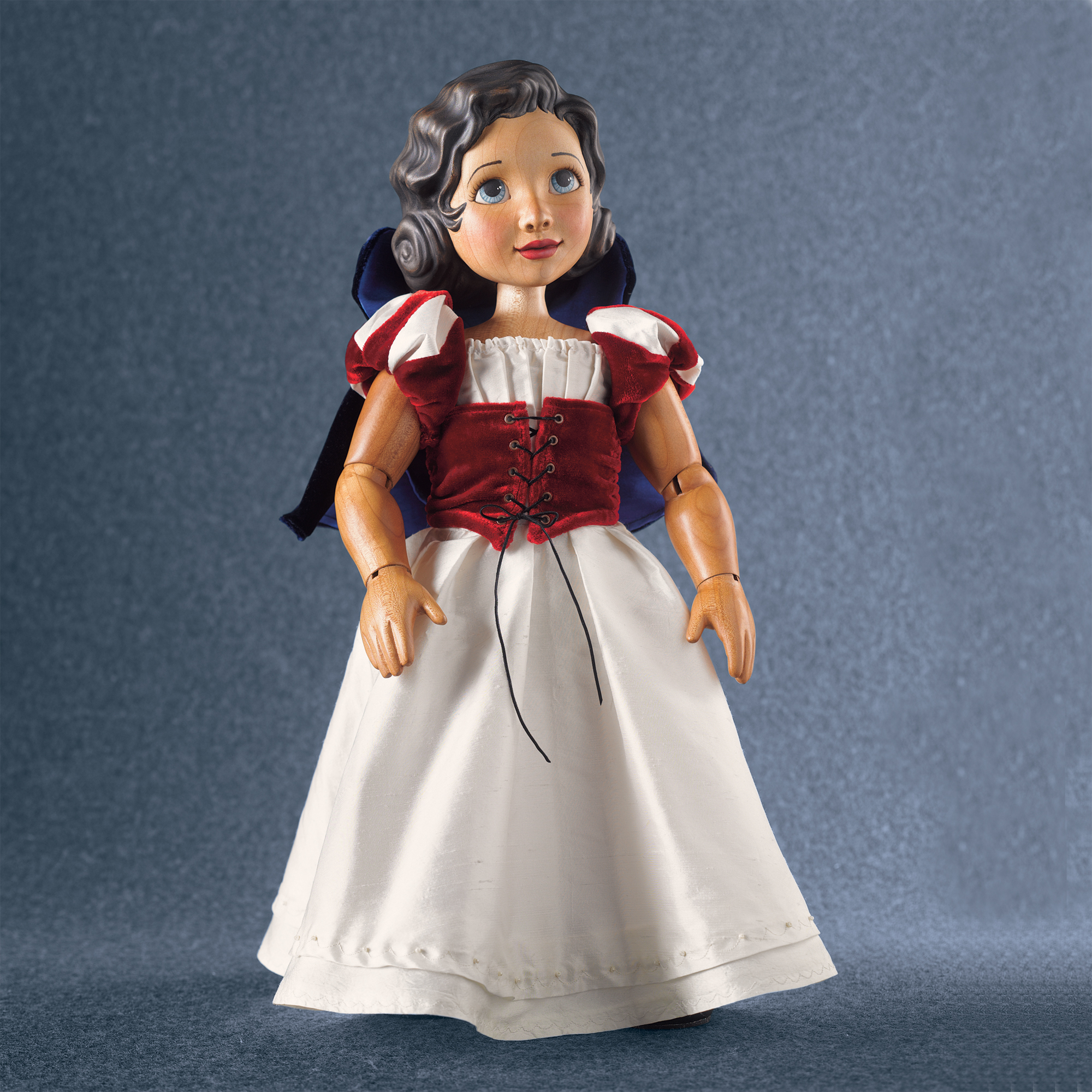SNOW WHITE LIMITED EDITION