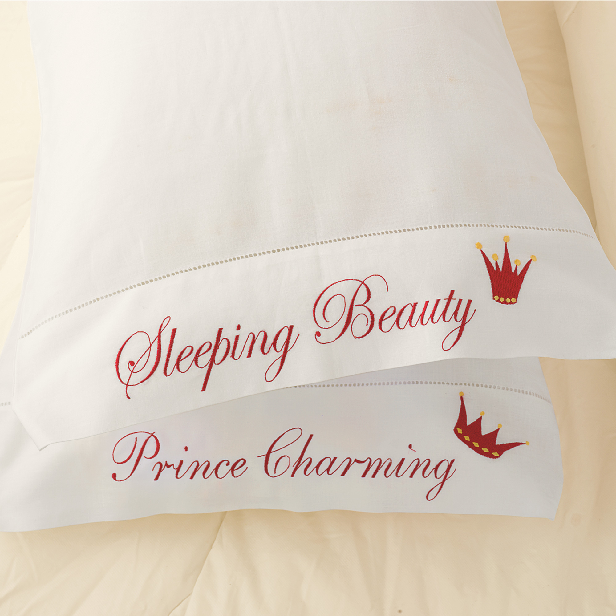 SET OF 2 VDAY PILLOWCASES