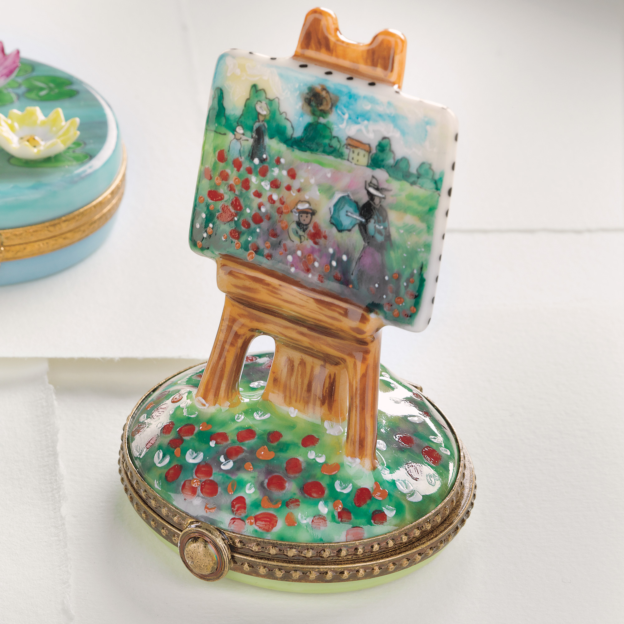 LES COQUELICOTS ON EASEL LIMOGES