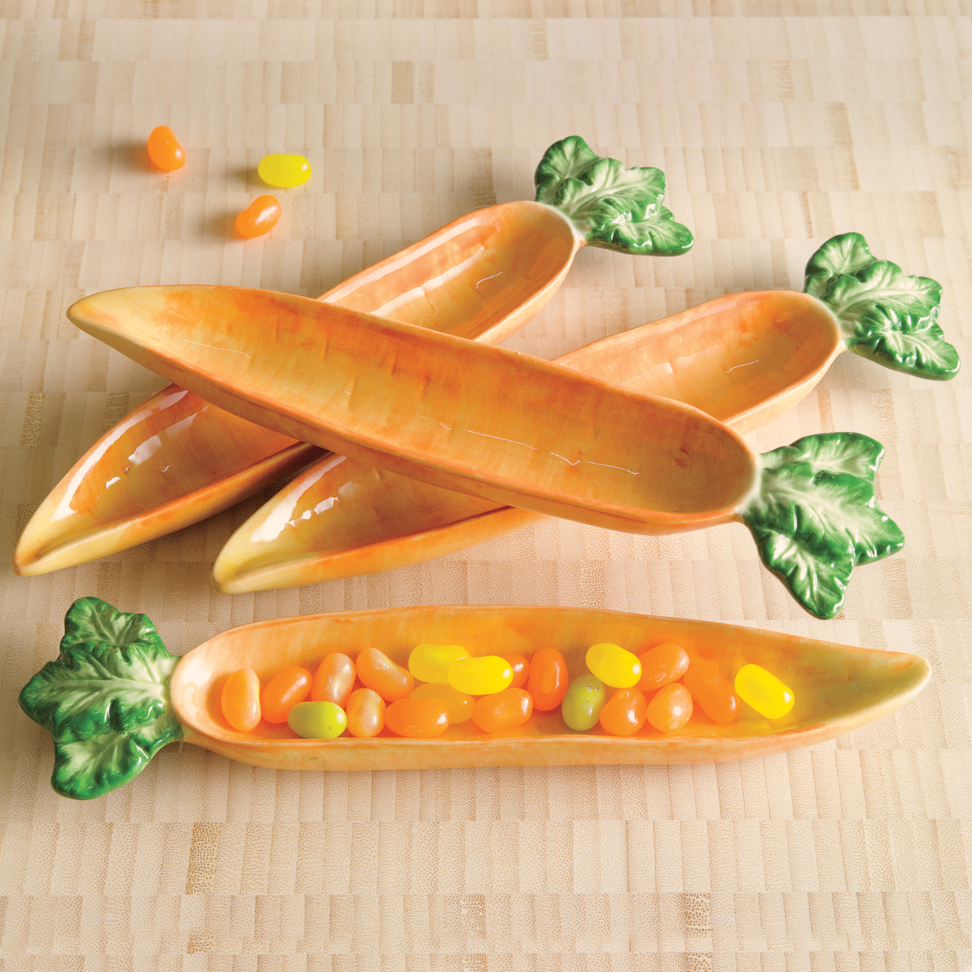 SET OF 4 CARROT DISHES