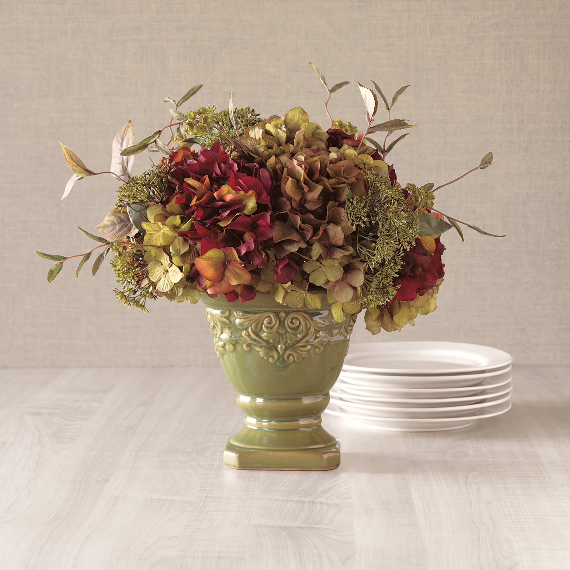 FALL HYDRANGEA IN URN
