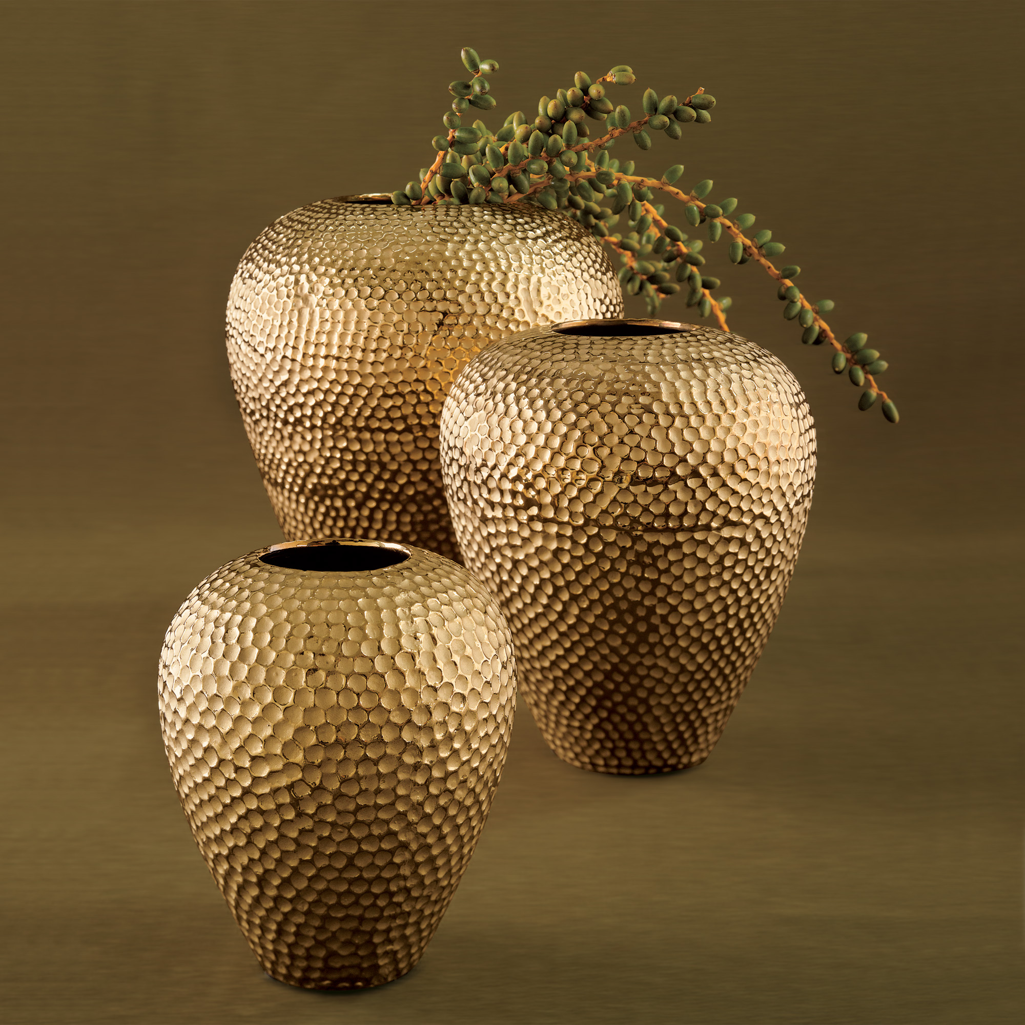 SMALL GOLD PEBBLE VASE