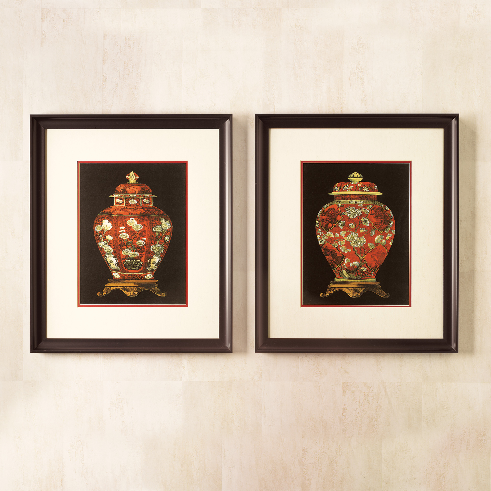 RED PORCELAIN VASE PRINT 1